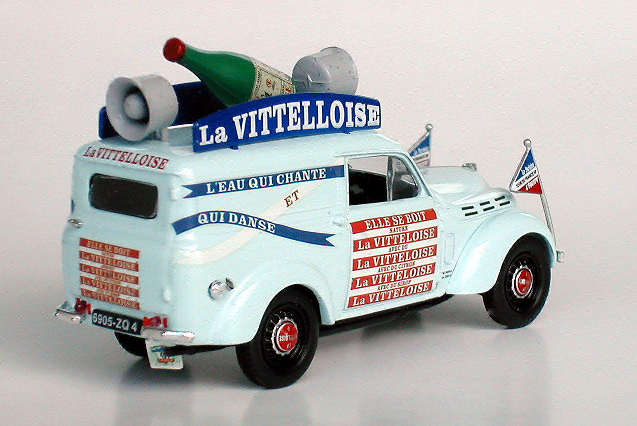 Juvaquatre Dauphoisine 1963