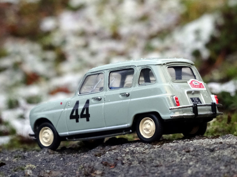 R4 Super Monte Carlo