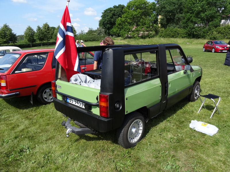 R4 Super Monte Carlo