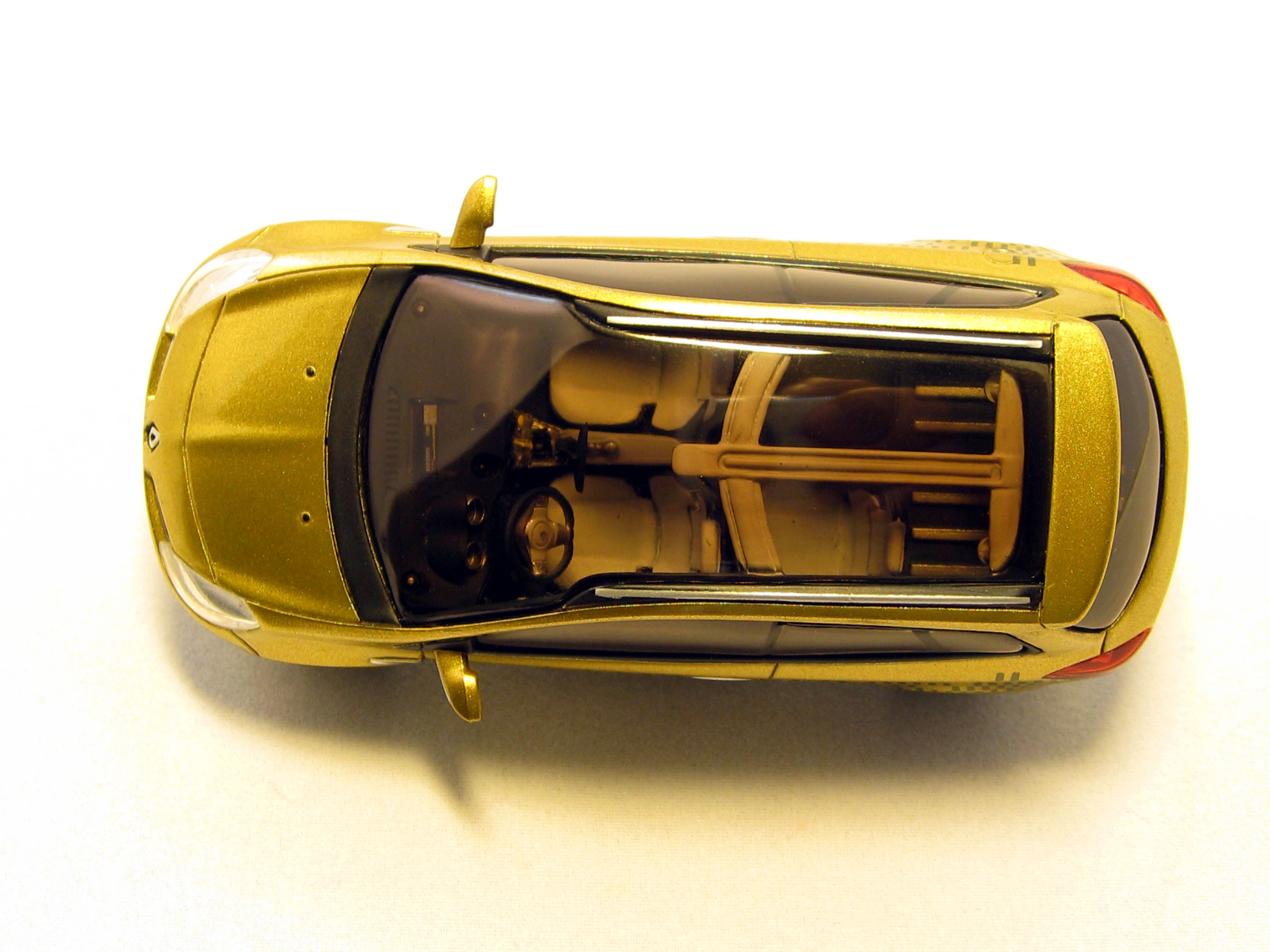 Clio Grand Tour Concept