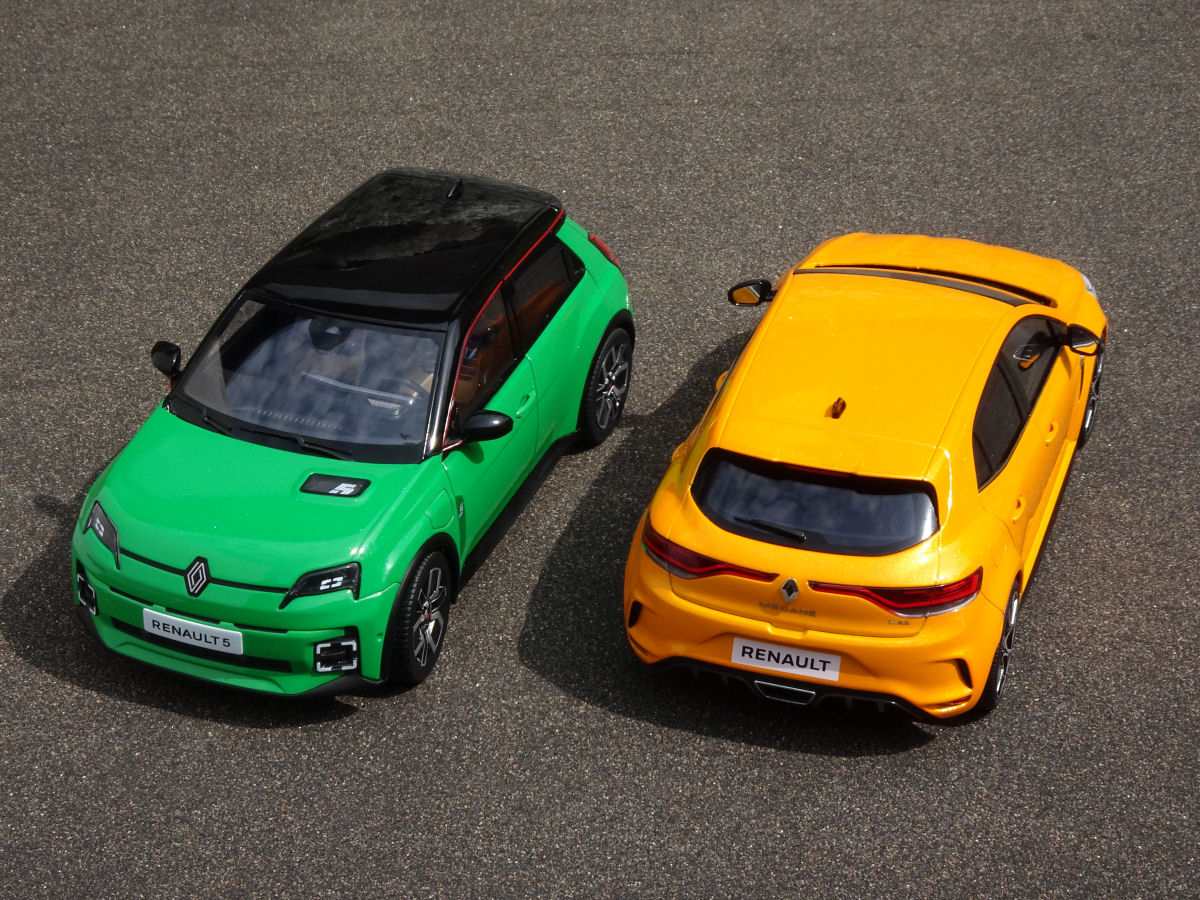 Megane R.S. Trophy   
