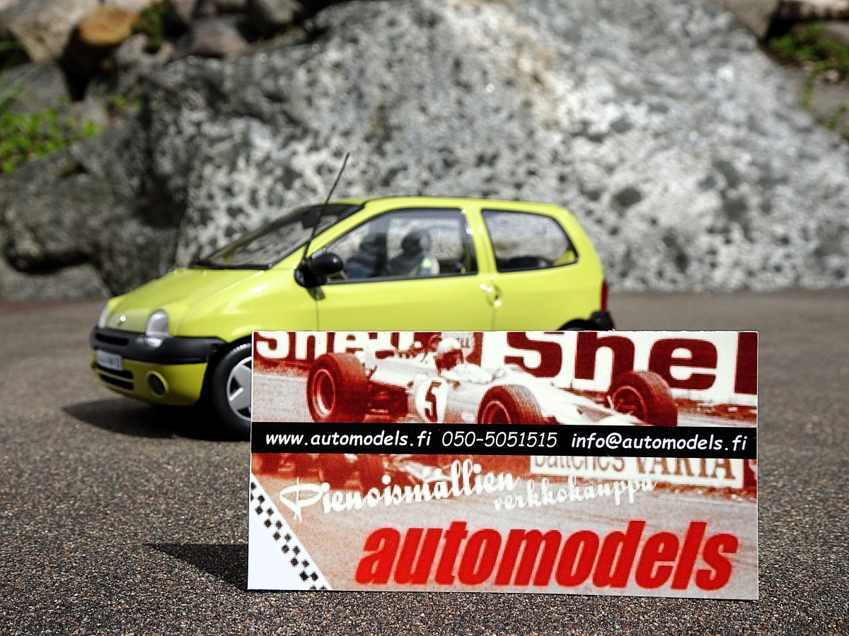 Twingo 1:18   