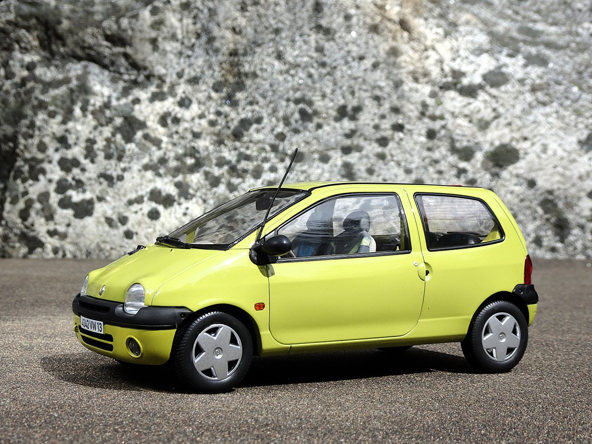 Twingo 1:18  