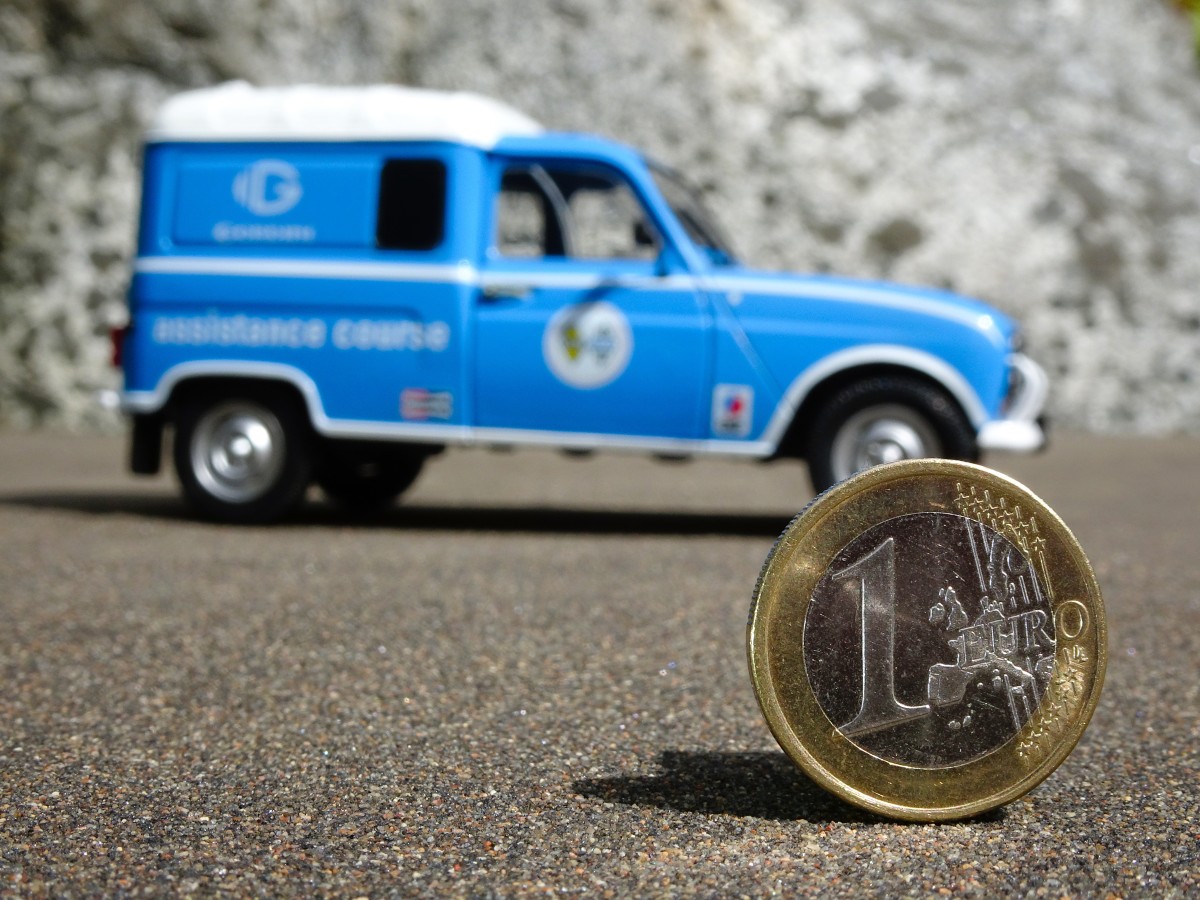 Renault 4LF4  